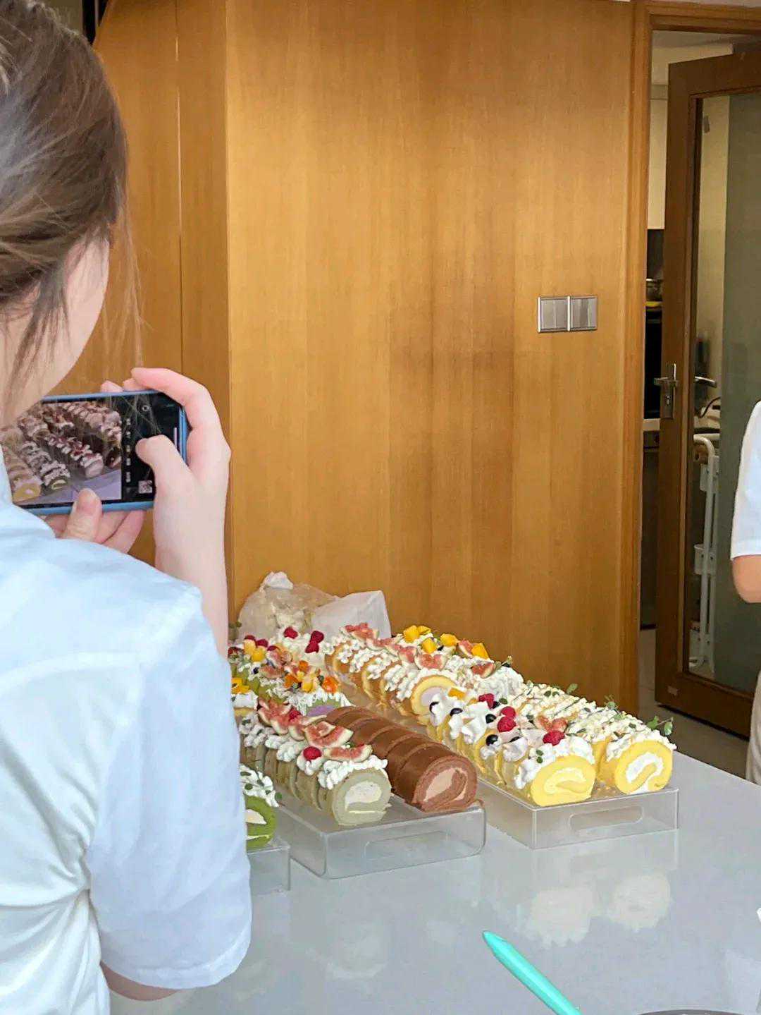 从业烘焙师8年，开店倒闭2次，这里想分享一些个人经验