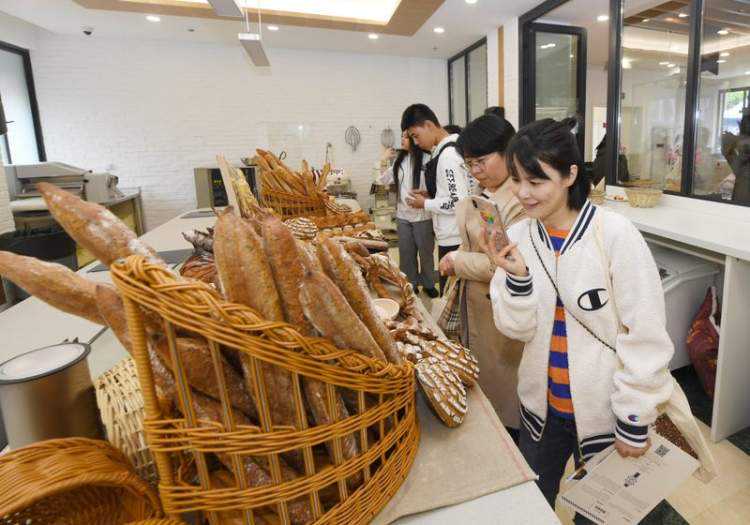 西餐界的泰斗，培养无数米其林厨师的法国蓝带，今年将首开中餐培训！