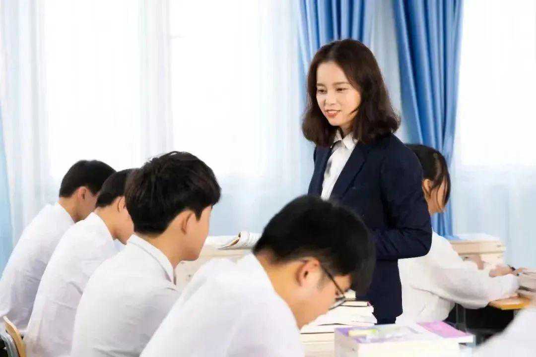 上海新东方烹饪告诉你，职业教育与普通教育的区别在哪里？