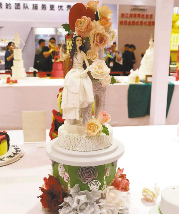 提升婚礼蛋糕制作水平 搭建烘焙技术交流平台“金城杯”第五届全国婚礼蛋糕创意大赛举办