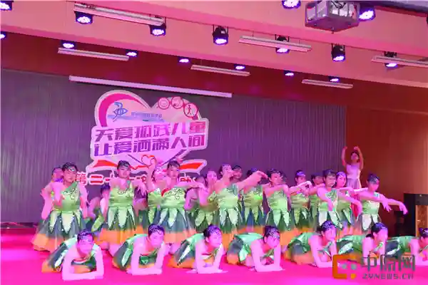 未出校门便被多家单位签约 郑州市盲聋哑学校学生为何这般受欢迎？
