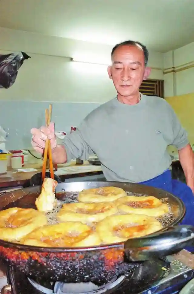 深晚记者带您寻找深圳特色年货 电子产品成年货新宠