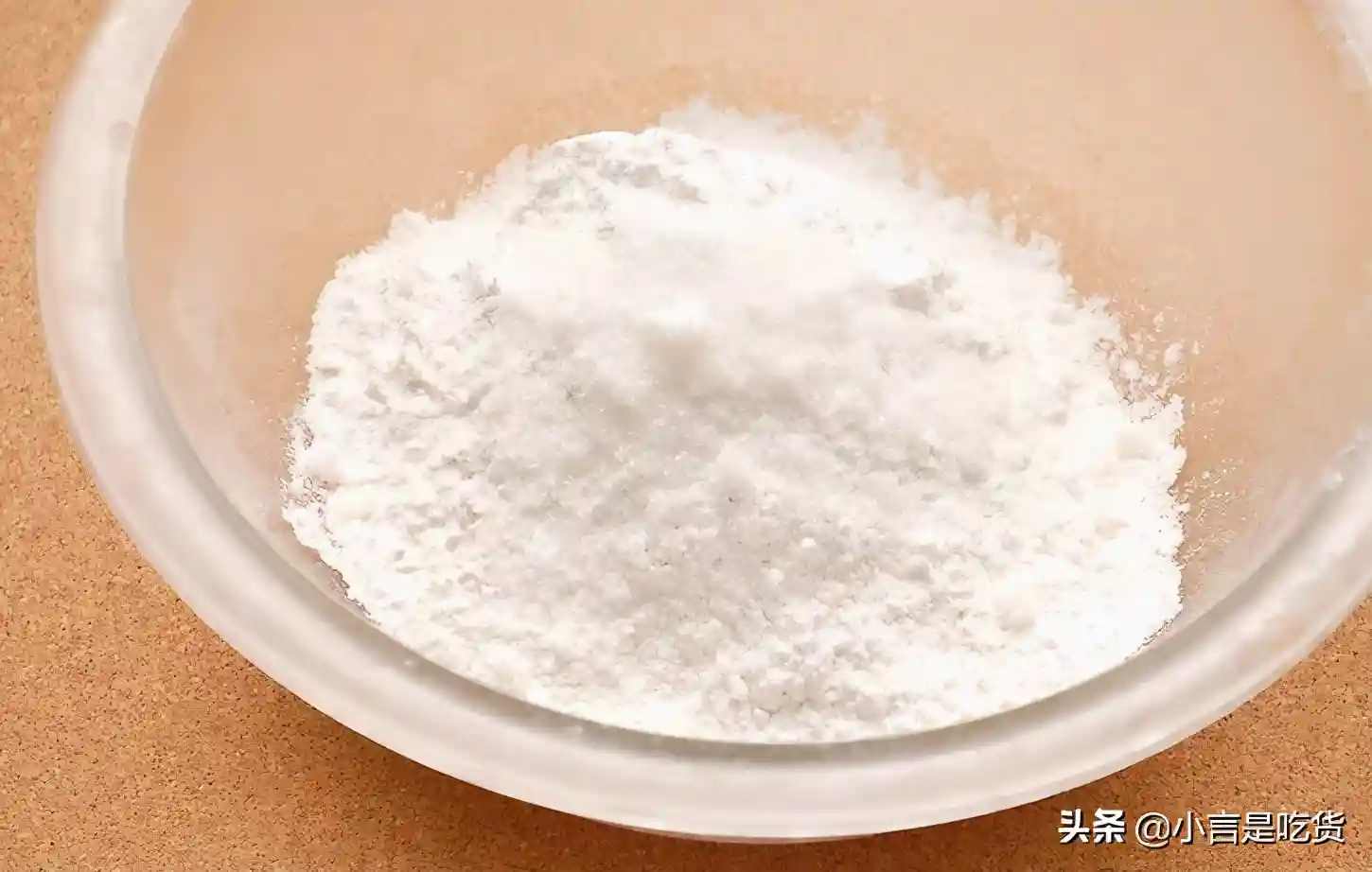 这是我见过最简单的甜点：巧克力酱法式薄饼