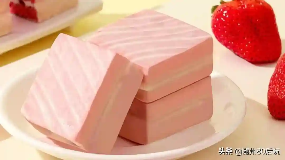 中西糕点《巧克力脆皮》配料及制作过程