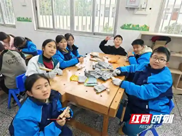 澧县银谷国际实验学校：劳动助发展，实践伴成长