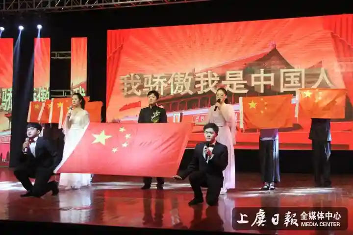 区职业中专校园文化艺术节暨2019迎新文艺汇演隆重举行