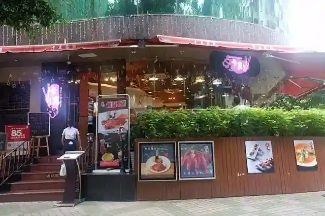 越秀|小e试吃|美式餐馆里能叹粤式早茶？这家店就是这么任性！