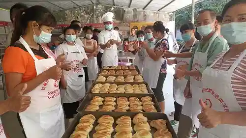 西点制作技能培训为乡村振兴添“羽翼”