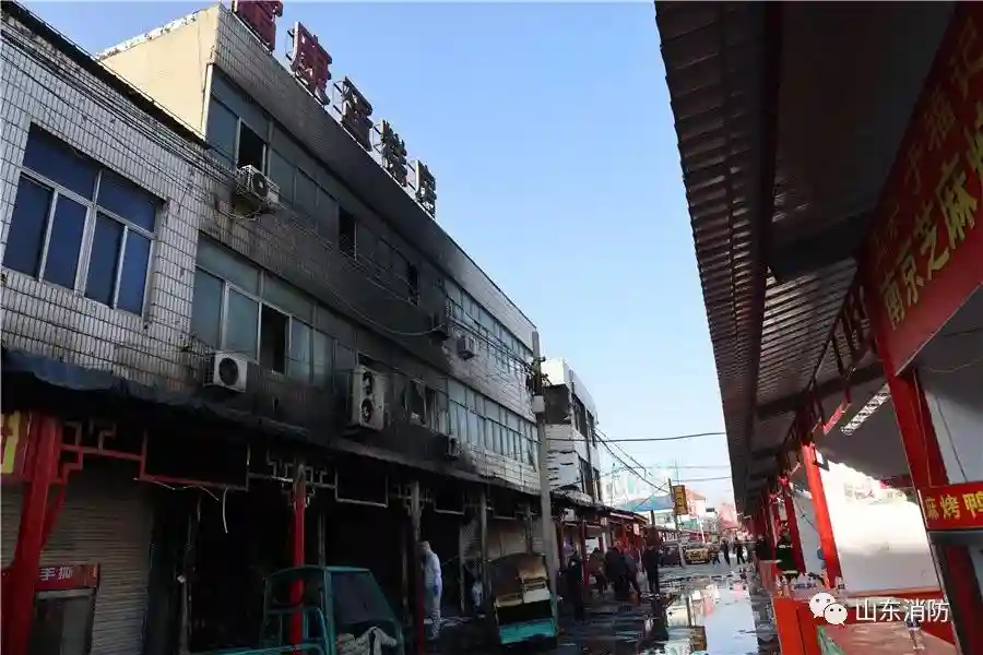 德州禹城蛋糕店火灾原因查明，系酥油斗烛引燃周围可燃物所致