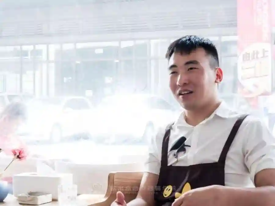 成都欧米奇创业学员故事：开一家咖啡馆，是一种让人安稳下来的力量