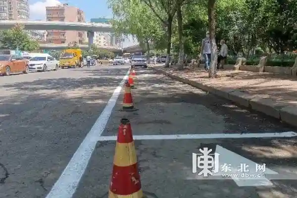 夜间周末可停车！中央大街、群力、哈西等区域10条街路禁停规则有变