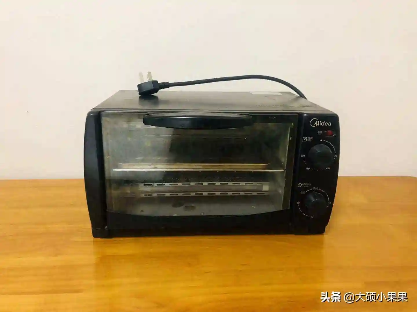 烘焙做得好，硬件得跟上，新入手的美的补湿烤箱深得我心