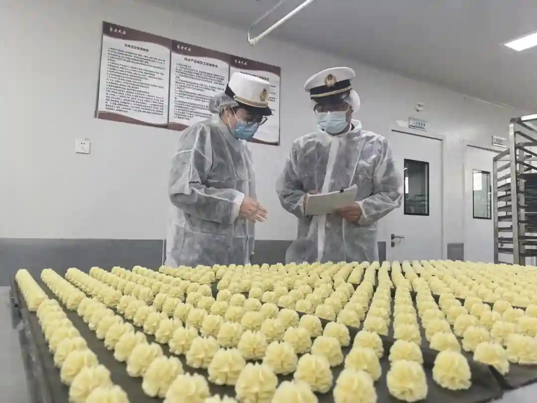 促进外贸质升量稳丨“国潮”糕点潮出海外