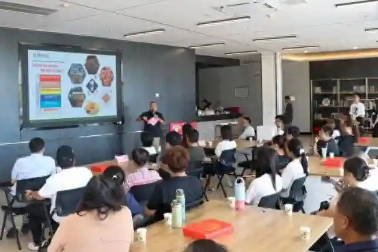 泉州台商投资区：共话两岸亲情 共赏中秋明月