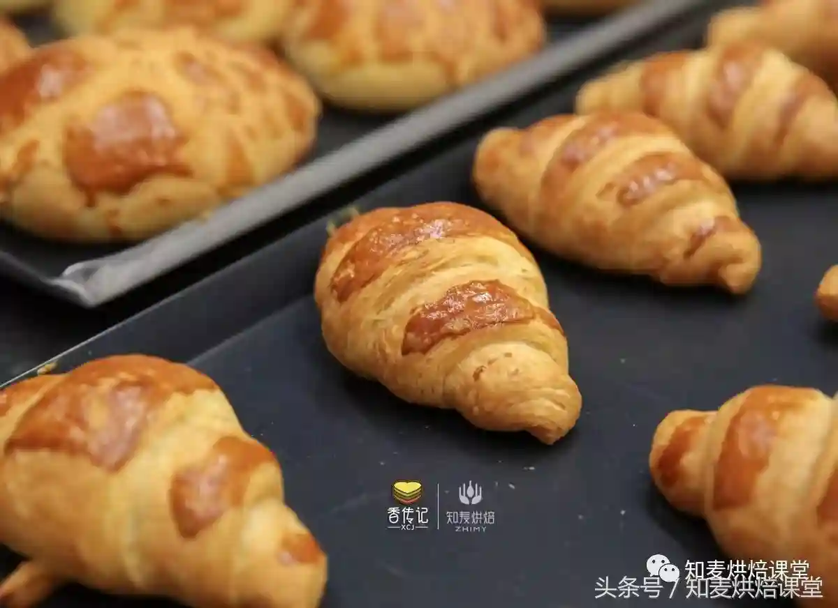 难吗？不难！可颂制作技巧大揭秘！