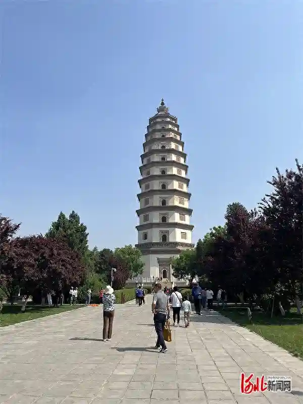 文化中国行｜定州开元寺塔历史文化街区：古寺塔影，赴一场“文化味”的老街漫步