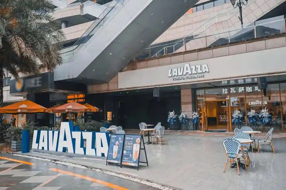 百年意大利咖啡品牌Lavazza拉瓦萨福州首店启幕“咖啡创新”品味不一样的意式风情