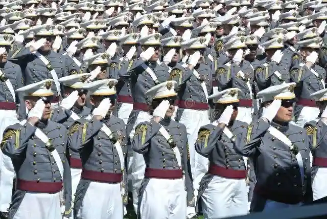 西点军校：任何借口都是在变相地推卸责任