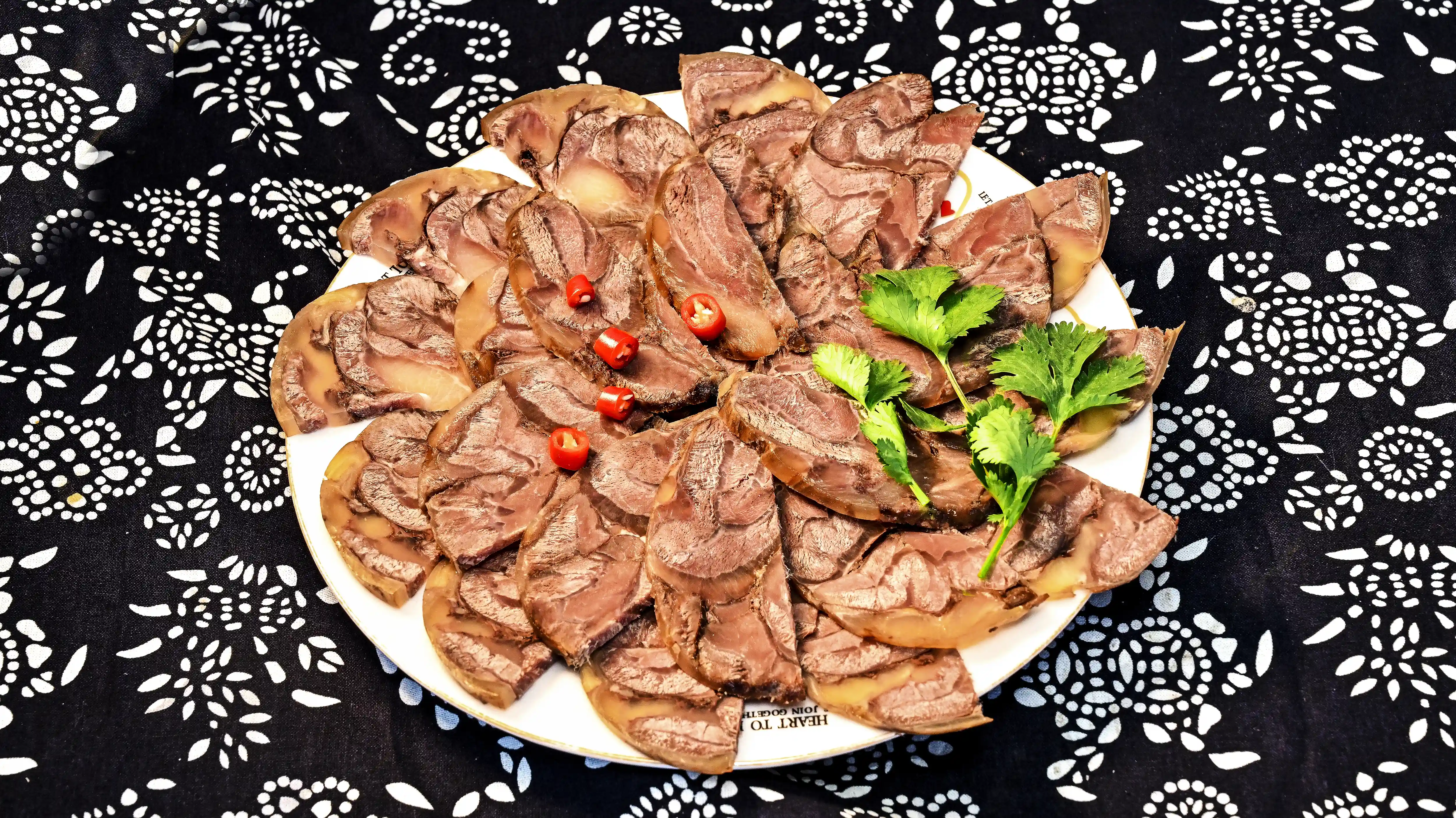 承祖传绝技，续百年味道——访盘锦市老胡家食品有限公司