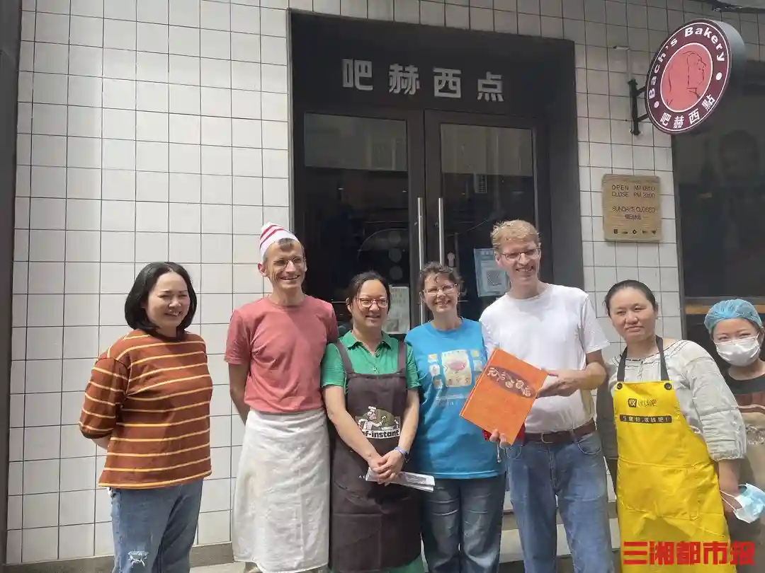 爱心延续，长沙“无声面包店”新店长今日正式上岗