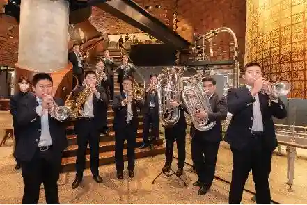 星巴克臻选上海烘焙工坊迎开业6周年，两款周年限定饮品致敬上海