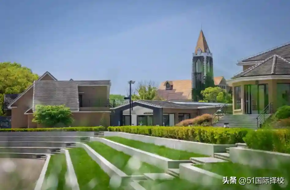 在上海读国际学校一年多少钱？有奖学金吗？