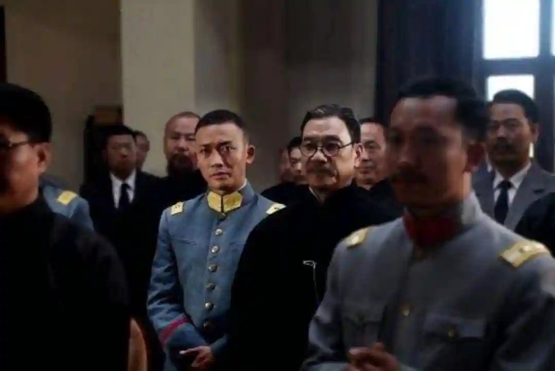 民国奇闻：真假巡按密会浙江大都督，只因一盘糕点血溅客堂