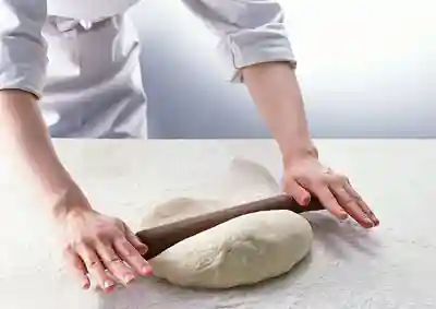 中式面点和西式面点的区别，中西式面点有什么不同，该怎么选择