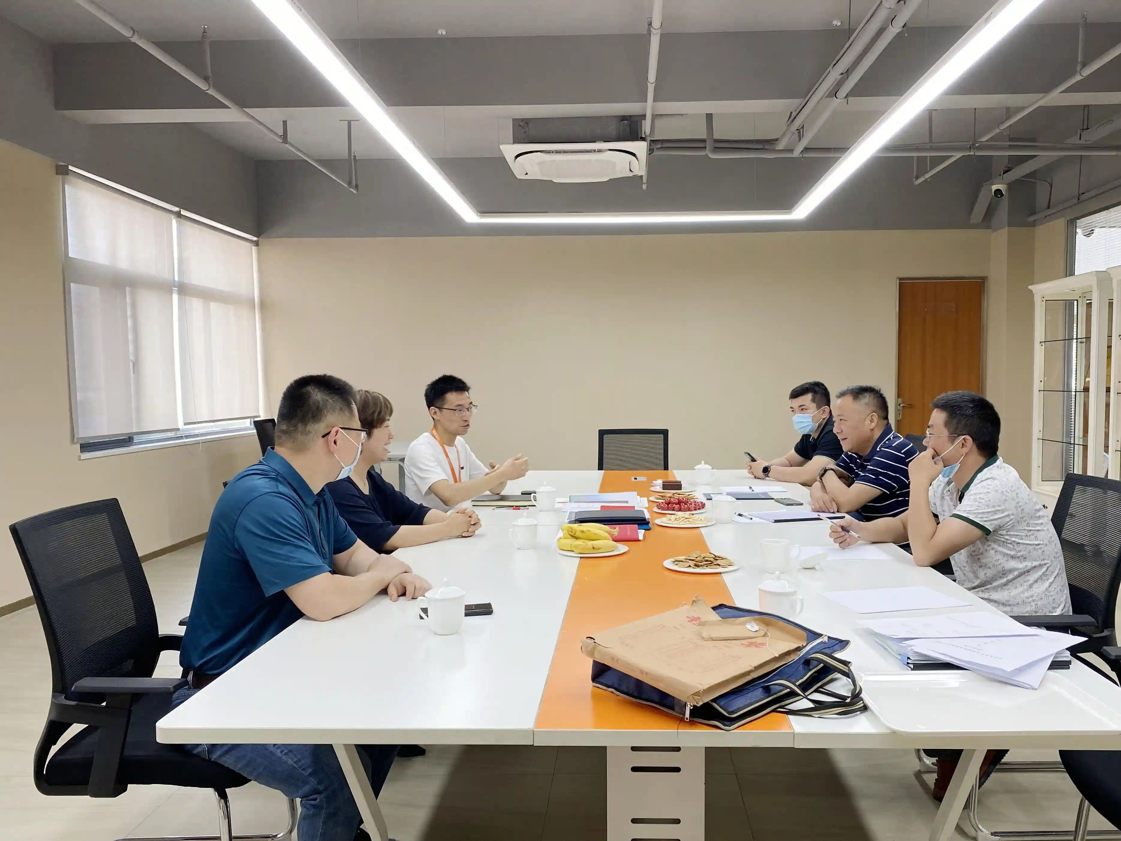 长丰县人力资源和社会保障局领导一行莅临学院指导工作