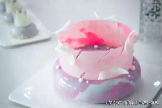 学做蛋糕哪里比较靠谱？为什么现在没人愿意当学徒了？