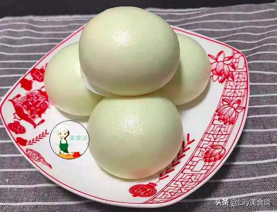 发面时，只加酵母大错特错，酵母都用不对，难怪你的面总发不起来