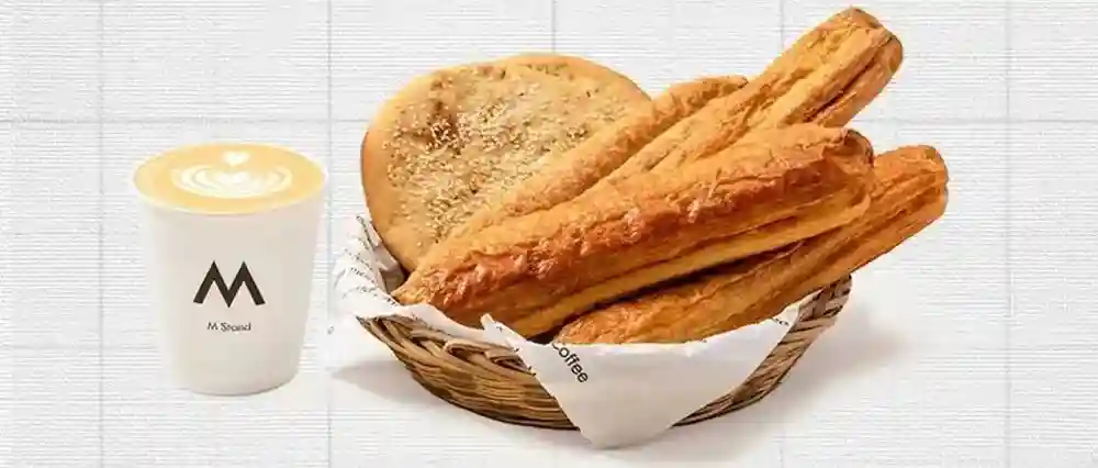 M Stand卖“烧饼”，250多家店一起上，油条大饼要成咖啡店标配？